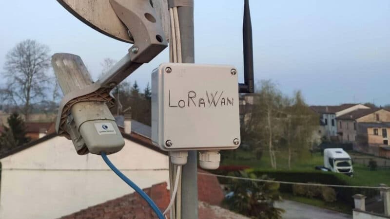 How to build an outdoor Single Channel LoRaWAN Gateway based on Heltec ESP32 LoRa dev board